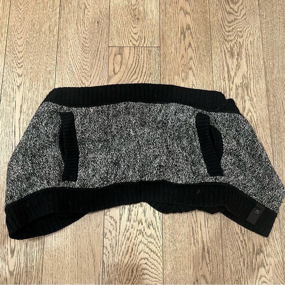 Lululemon Cozy Yogi Scarf - Picture 6 of 9